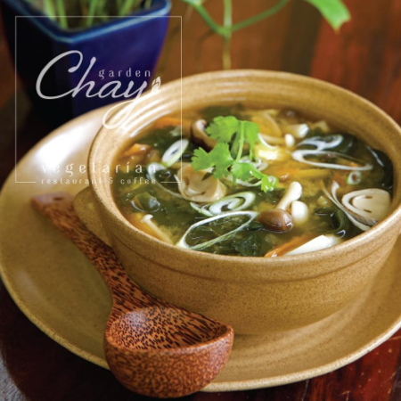 Canh rong biển với nấm