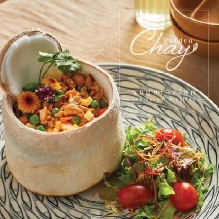 Cơm chiên trái dừa