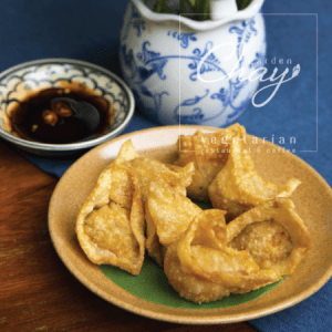 Hoành thánh chiên lẩu thêm