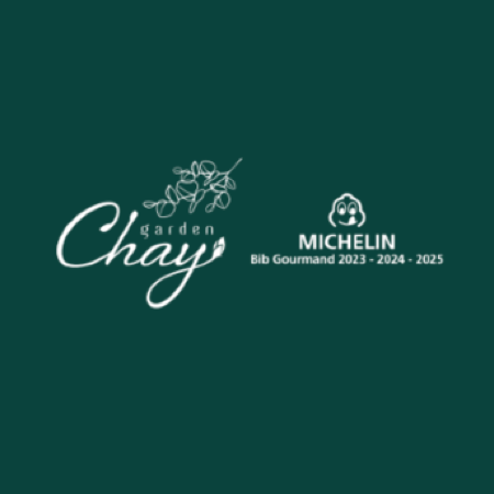 Mocktail "chữa lành" Chay Garden (với táo, thơm, rau chân vịt và củ cải đường)